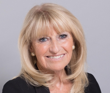 Woodingdean Councillor Dee Simson